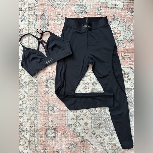 Savage X Fenty Pants - Savage X Fenty Black High-Waist Leggings & Sports Bra Set